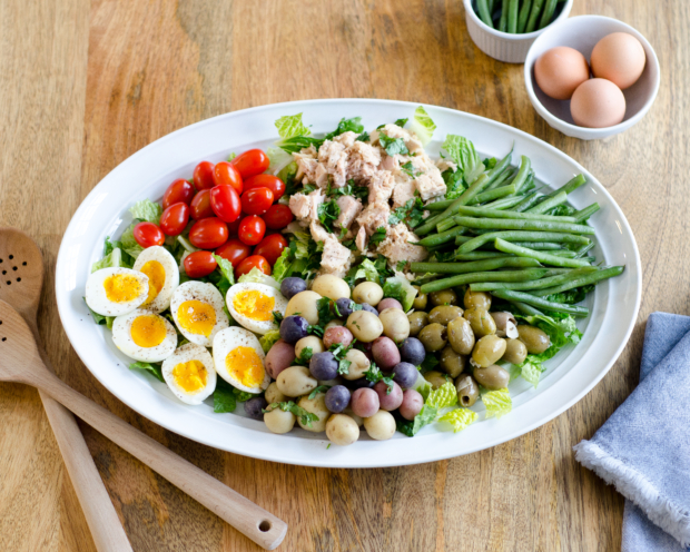 Easy Tuna Nicoise Salad (Whole 30 & Paleo) - The Chronicles Of Home