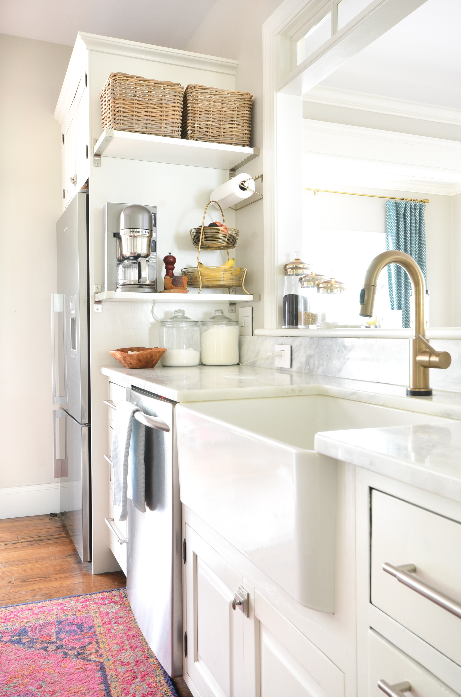 Easy Ideas To Maximize Vertical Space in the Kitchen - The Chronicles ...