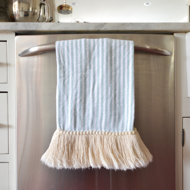 Anthropologie Knockoff Macrame Dishtowel - The Chronicles of Home