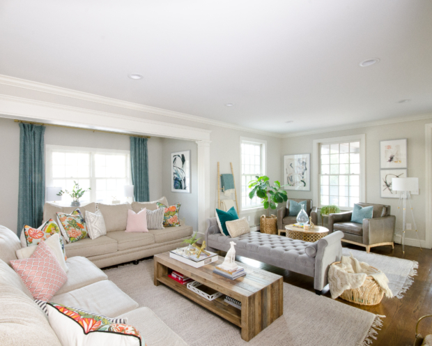 Spring Family Room from The Chronicles of Home blog